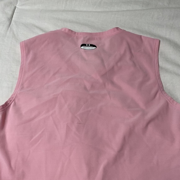 Pink under armour sleeveless workout top - Picture 5 of 6